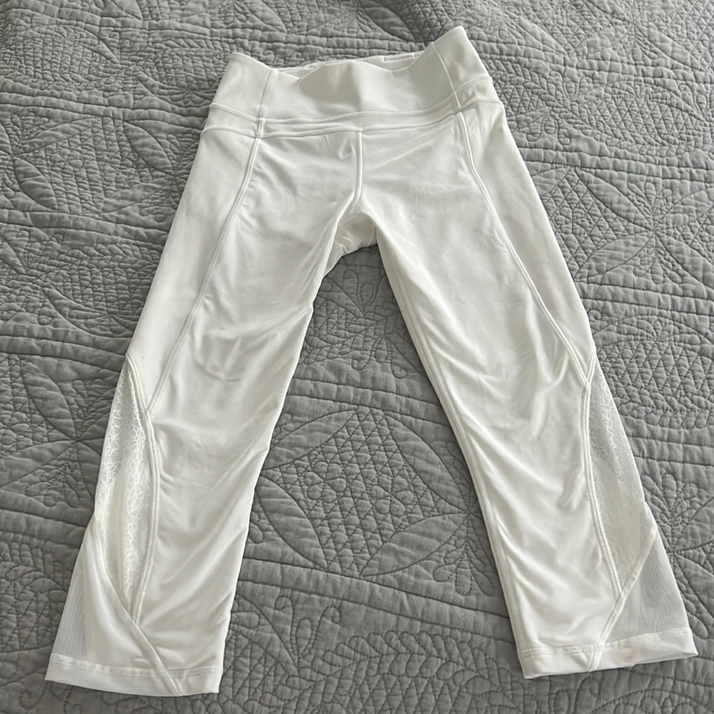 Lululemon White Capri Leggings with Mesh Panels